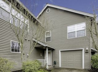 9548 NW Miller Hill Dr, Portland, OR 97229