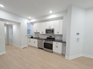 918 N 29th St, Philadelphia, PA 19130