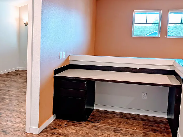 625 Covington Ave — Photo 20