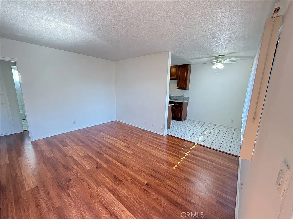 1 bed, 1.0 bath, 520 sqft, $2,295 — Photo 3