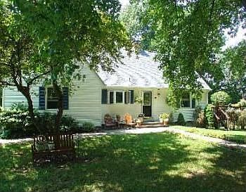 2nd image of 99 Circle Dr
