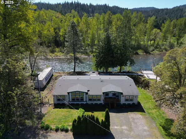 34929 S Dickey Prairie Rd, Molalla, OR 97038