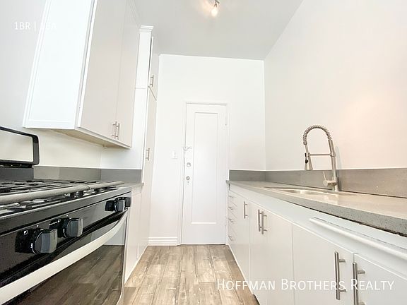 2nd image of 323 E Lomita Ave #202A