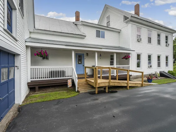 2 School Street, Bridgton, ME 04009