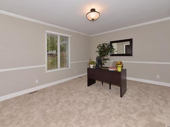 4th image of 15266 Lochcrest Ct
