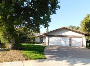 20075 Hiawatha St, Chatsworth, CA 91311