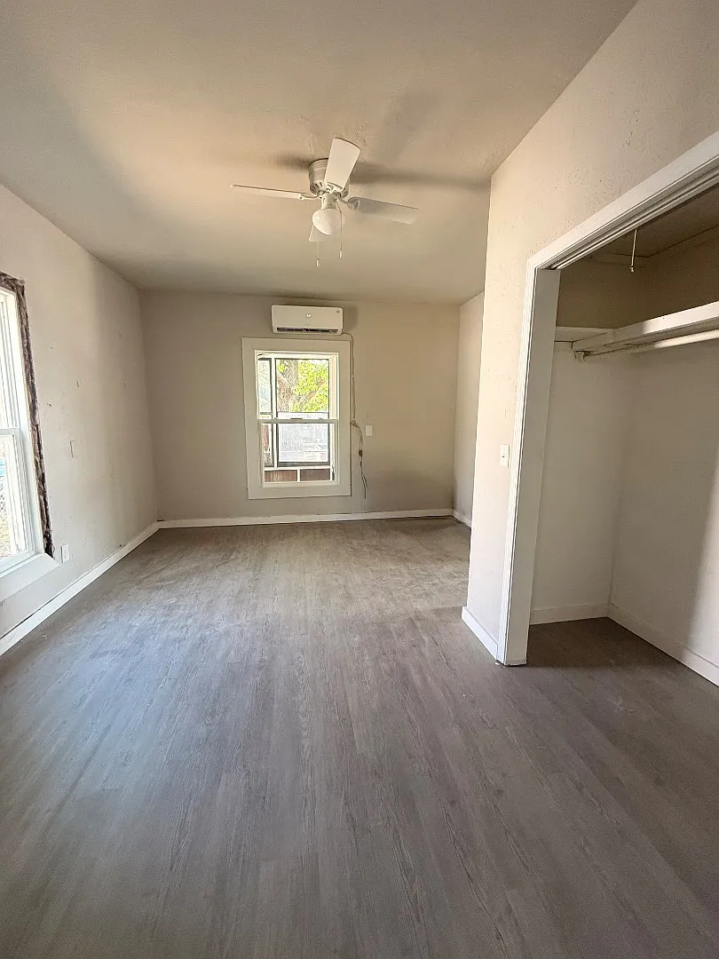 914 Missouri Ave — Photo 4