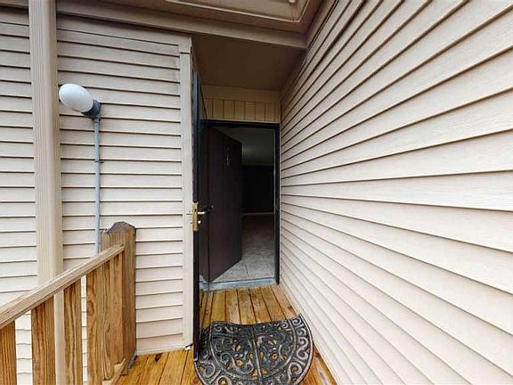 4th image of 6633 Poplar Woods Cir S APT 2