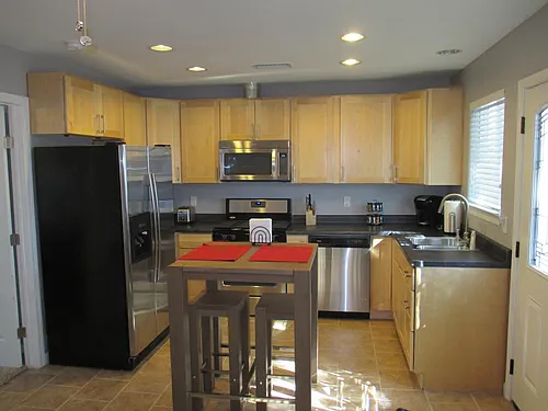 501 E Green Ave #B Photo 1