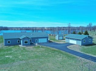 41341 Fawn Oaks Rd, Dent, MN 56528