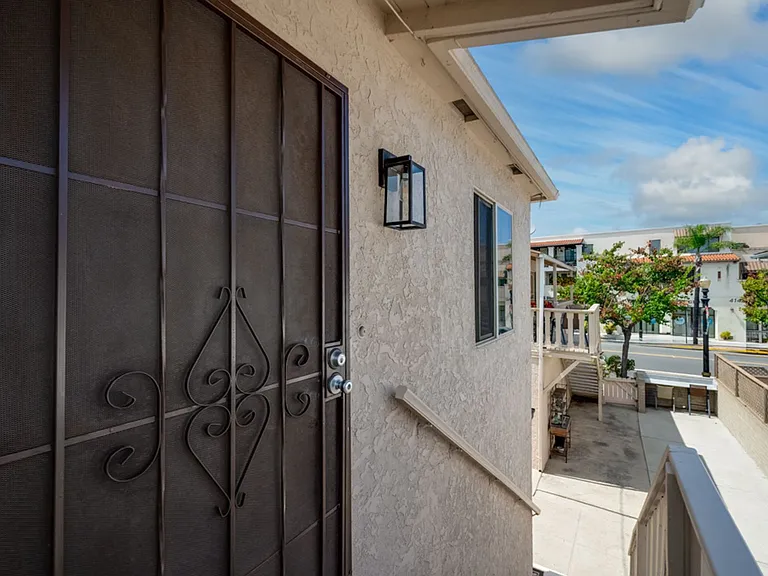 4159 Adams Ave — Photo 3