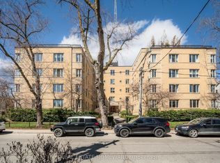 150 Farnham Ave #406, Toronto, ON