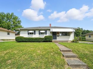 5302 Riviera Dr, Fort Wayne, IN 46825