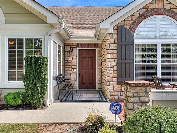 5th image of 236 Harvest Ln
