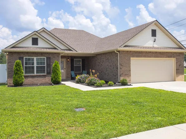 16 Pinnacle Point Ln, Tullahoma, TN 37388