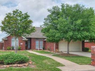 3806 Lorikeet Ct, College Station, TX 77845