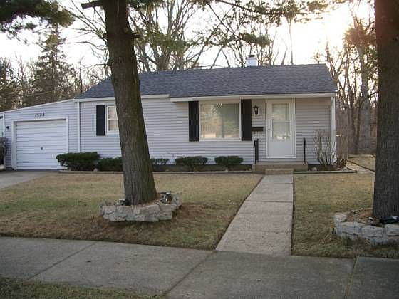 1st image of 1528 Lagoon Ct