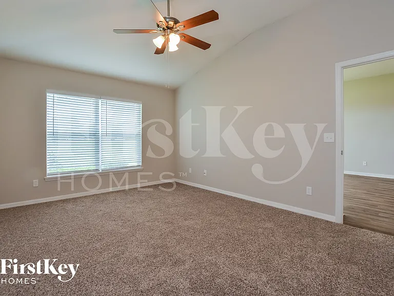 6017 Spring Creek Ct — Photo 8