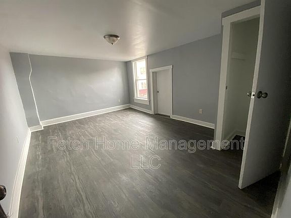 2nd image of 208 W Vine St #5