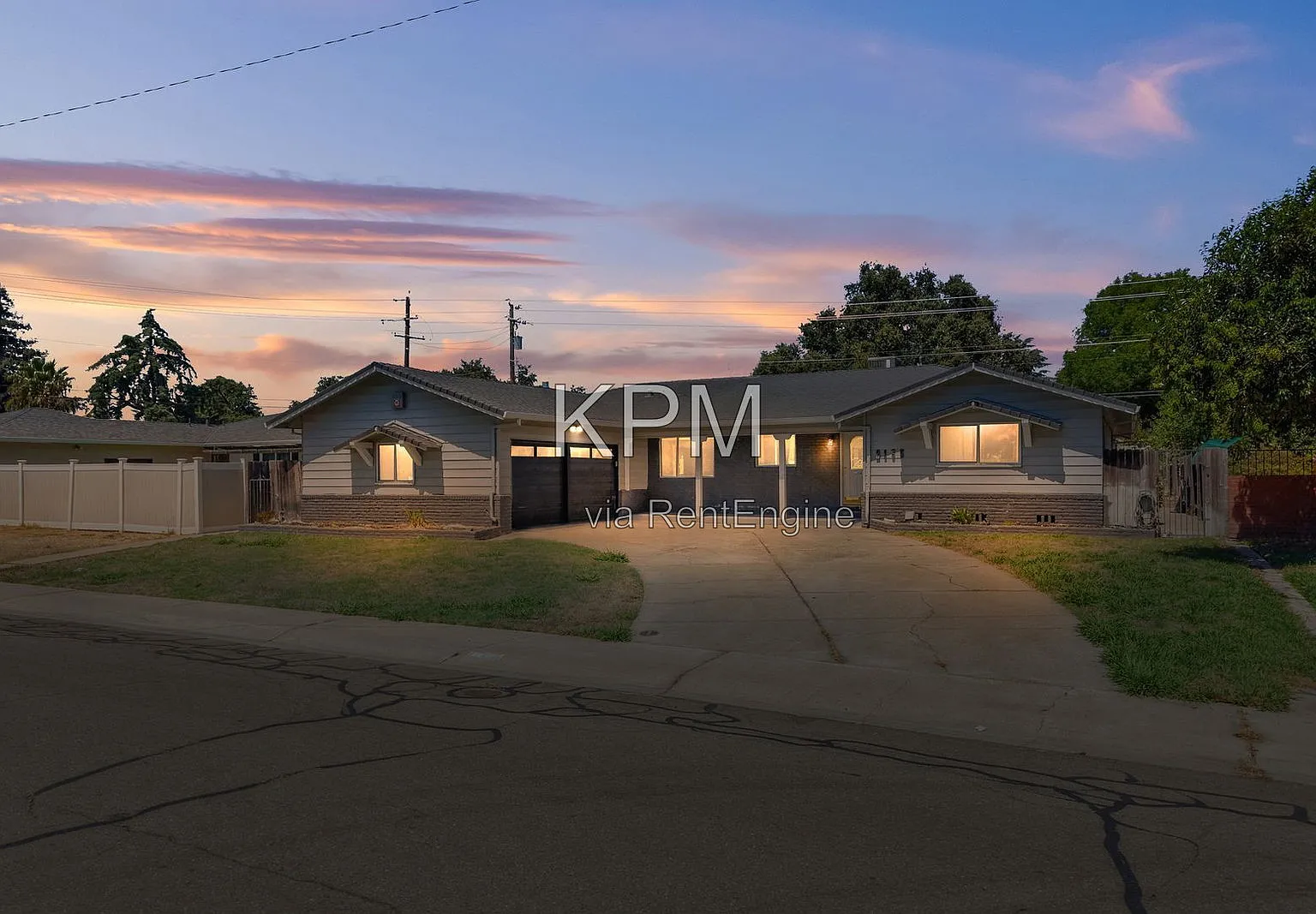 4 bed, 2.0 bath, 2165 sqft, $2,800 — Photo 1