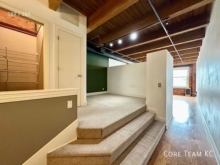 706 Broadway Blvd #409 — Photo 7