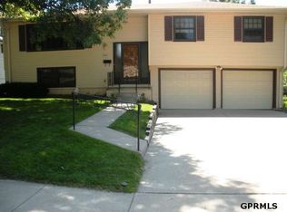 4857 C St, Omaha, NE 68106