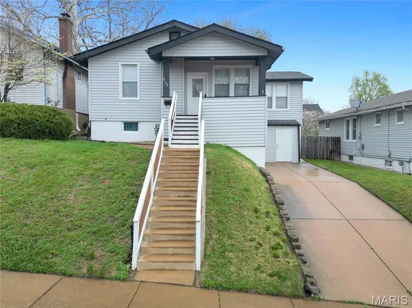 7123 Canterbury Ave, Saint Louis, MO 63143