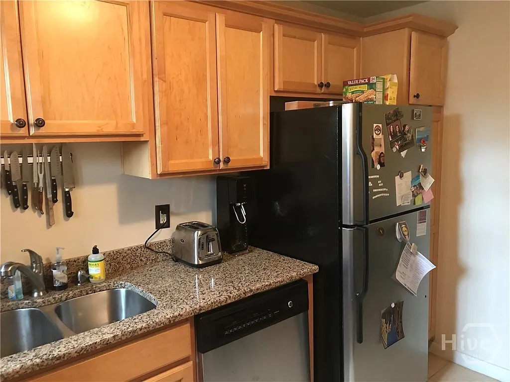 1 bed, 1.0 bath, 795 sqft, $1,000 — Photo 4