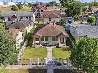 3420 Illinois St, Baytown, TX 77520