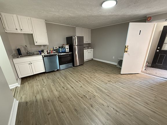 5th image of 54 E McMicken Ave #11450937