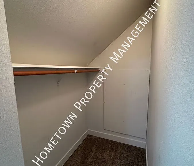 6231 Martin Way E — Photo 30