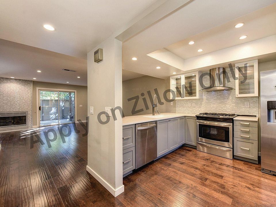 1st image of 9172 Madison Green Ln