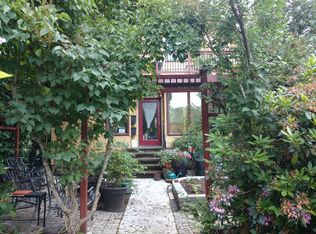 1208 N 42nd St, Seattle, WA 98103