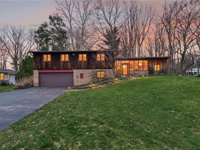 40 N Country Club Dr, Rochester, NY, 14618