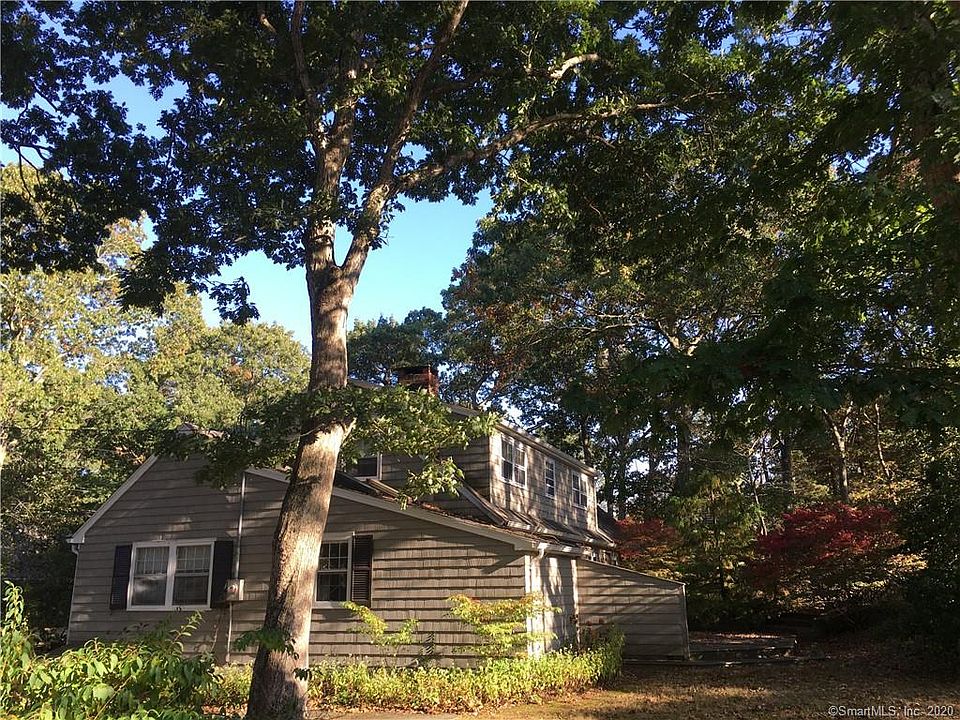2nd image of 7 Money Point Rd