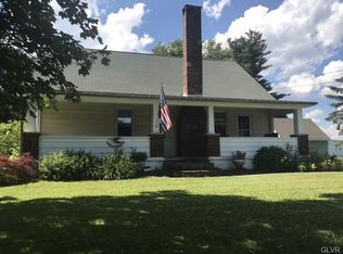 611 Fairgrounds Rd, Gilbert, PA 18331