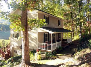 185 Loop Rd, Clyde, NC 28721