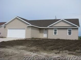 204 Bryce Ln, Tolono, IL 61880