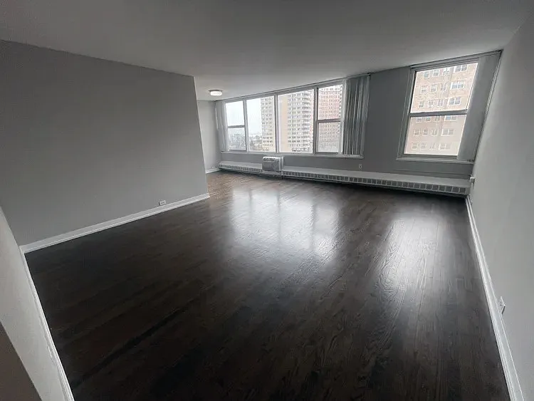 5649-50 N Sheridan Rd #8D — Photo 4