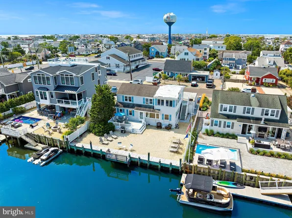 15 W Ohio Ave, Long Beach Township, NJ 08008