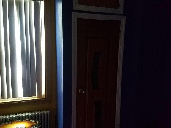2nd image of 161 Parkinson Ave #1
