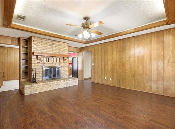 4th image of 2504 Christi Ln