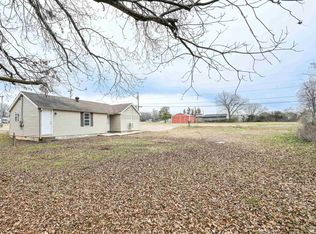 112 S Carolina Ave, Henderson, TN 38340