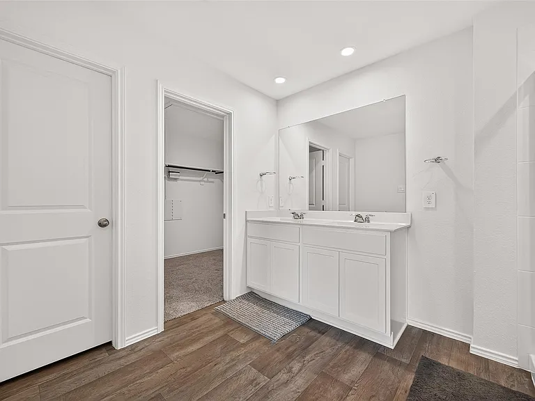 4222 Zeke Estates Ln — Photo 30