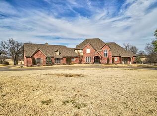 1312 Inverness Cir, Shawnee, OK 74801