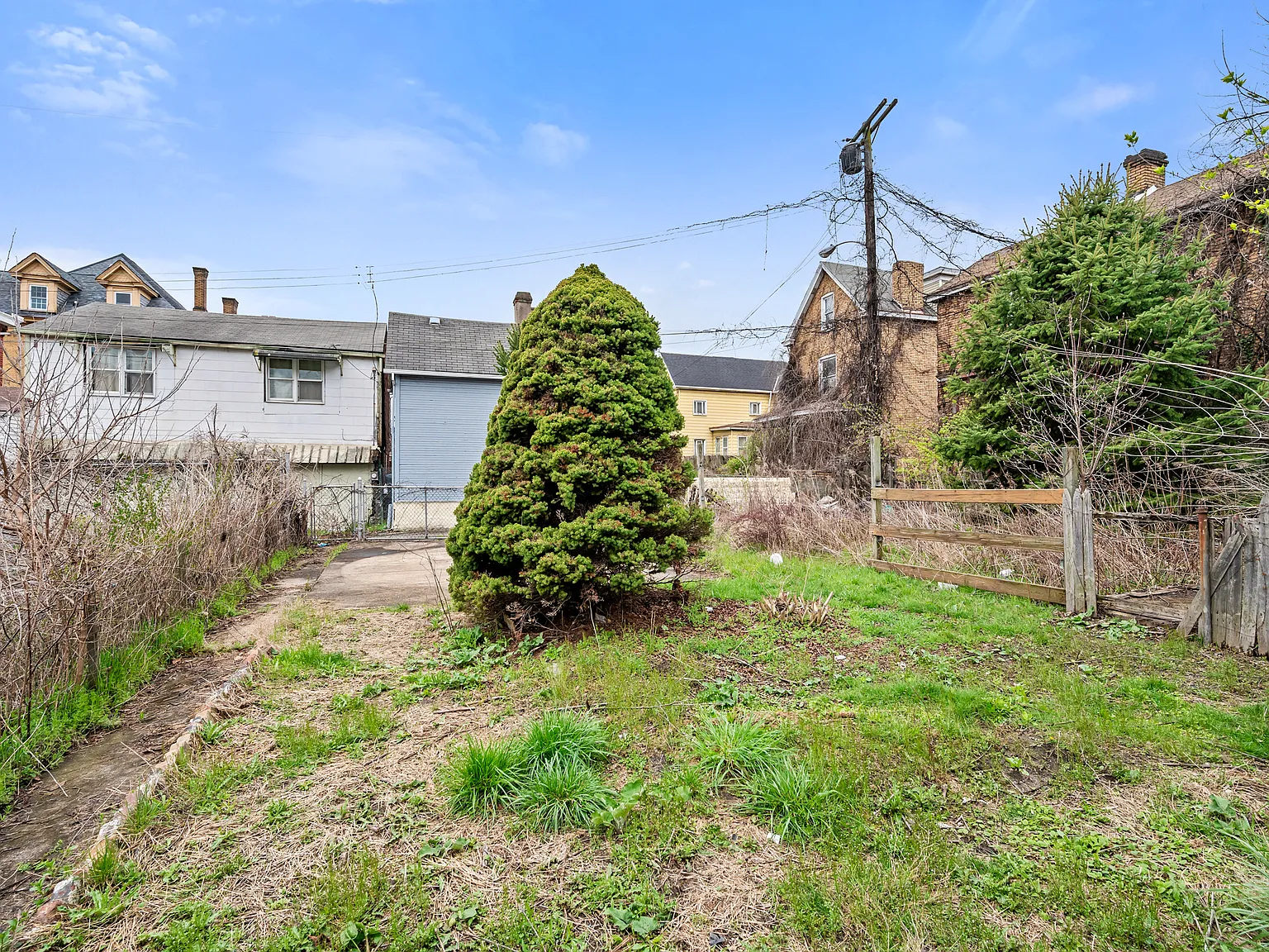 134 Corey Avenue (new) - 1 — Photo 4