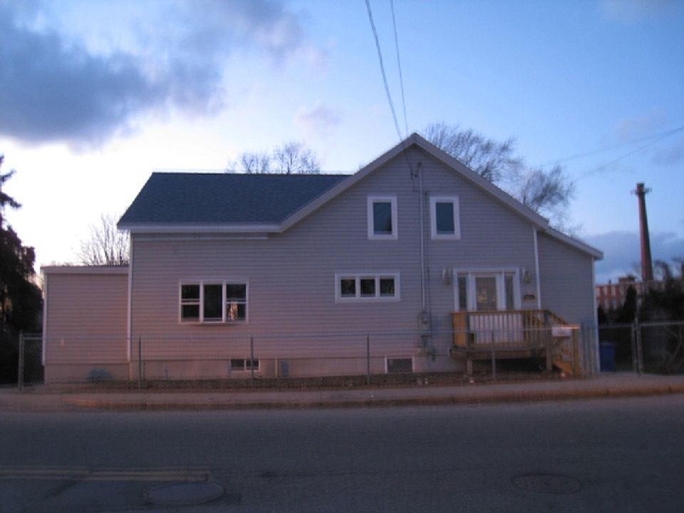 855 Bay St, Fall River, MA 02724 Zillow