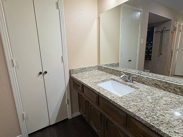 1025 Clover Dale Ln — Photo 21