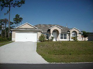 1st image of 1071 SW Locke Ave