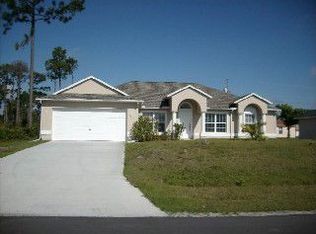 1071 SW Locke Ave, Port Saint Lucie, FL 34953